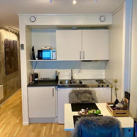 Apartment Modern - Fast Wifi - Free Parking - 19km To Pulpit Rock - Experience A Cozy Getaway