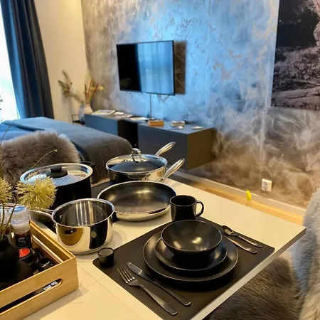 Luxury Studio Near Pulpit Rock & Parking Fast Wifi * Йёрпеланн